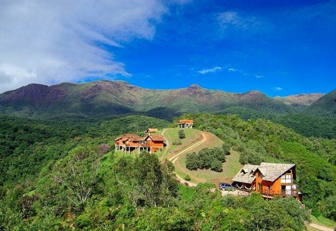 Chalés no alto da montanha de Visconde de Mauá