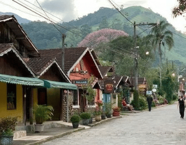 Restaurantes da vila de Maringa