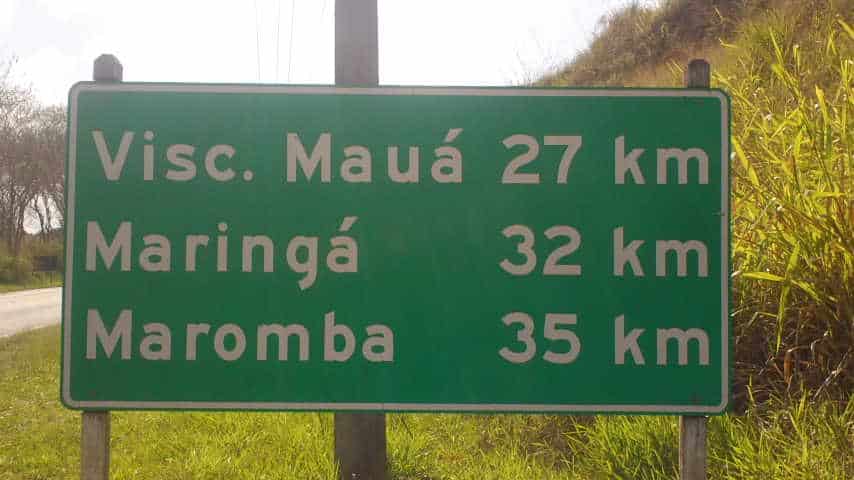 Placa sinalizando Visconde de Mauá