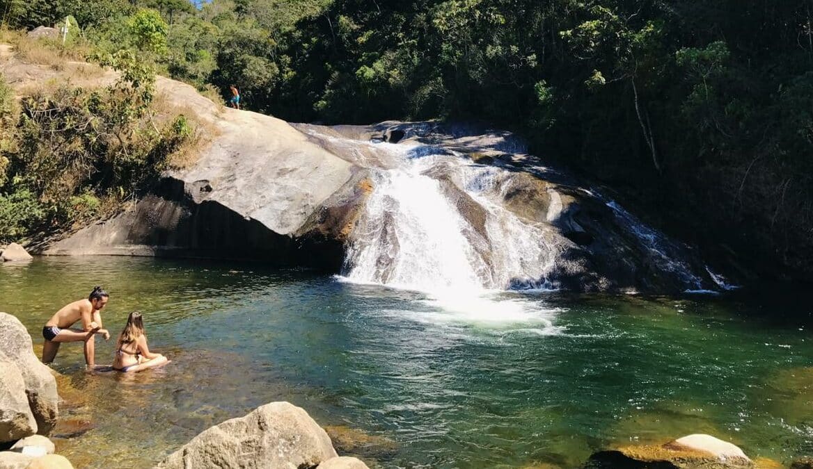 Cachoeira do Escorrega em Visconde de Mauá , Vila da Maromba Cachoeira do Escorrega em Visconde de Mauá , Vila da Maromba