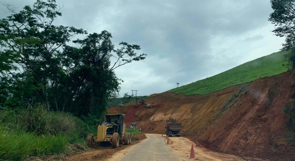 Obras na pista para Visconde de Mauá